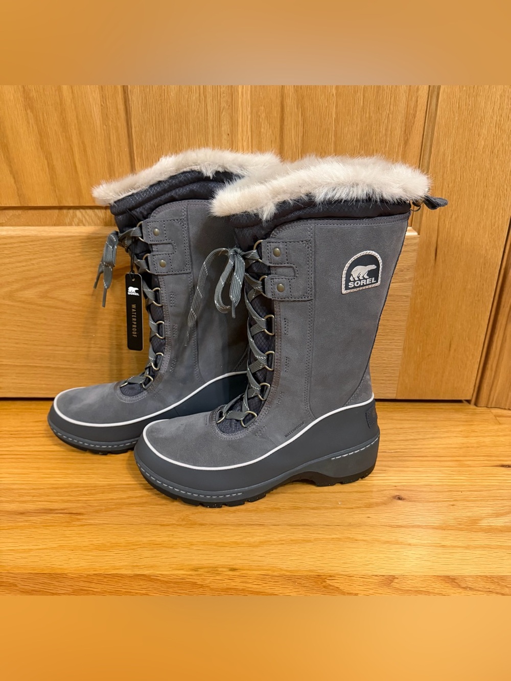 Sorel Tivoli III winter snow boots with faux fur trim